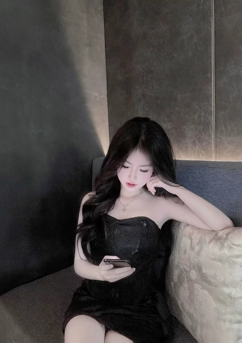 Ảnh mạng nữ phong cách thanh lịch, nữ tính