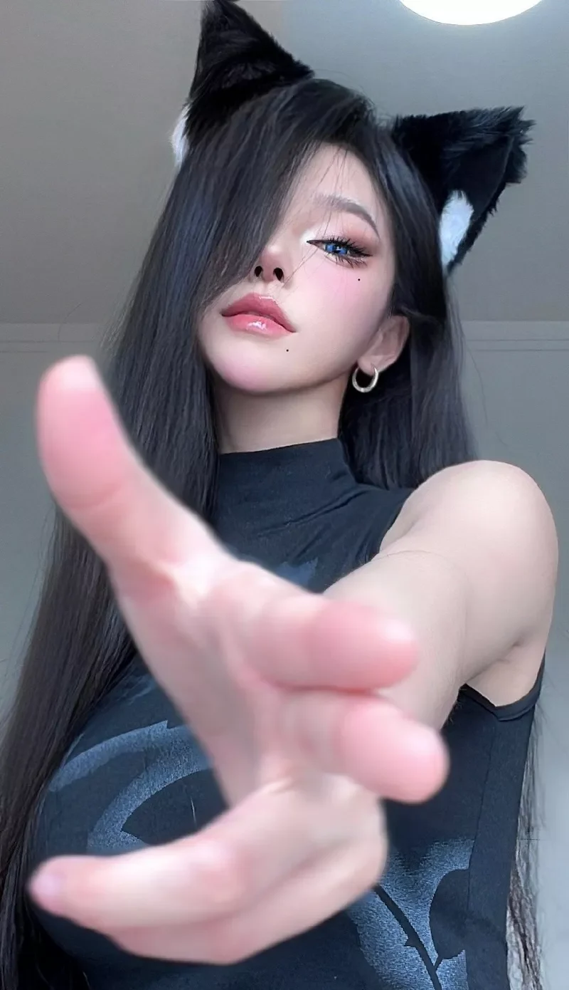 Gái xinh cute tạo dáng dễ thương chuẩn gu giới trẻ