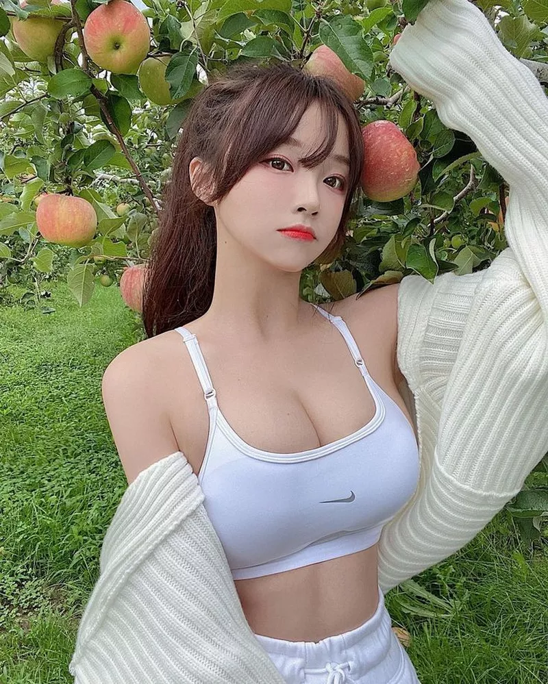 Gái xinh cute tỏa sáng với nét đáng yêu