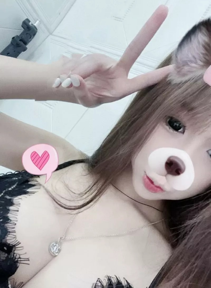 Gái xinh cute với visual ngọt ngào, trong sáng
