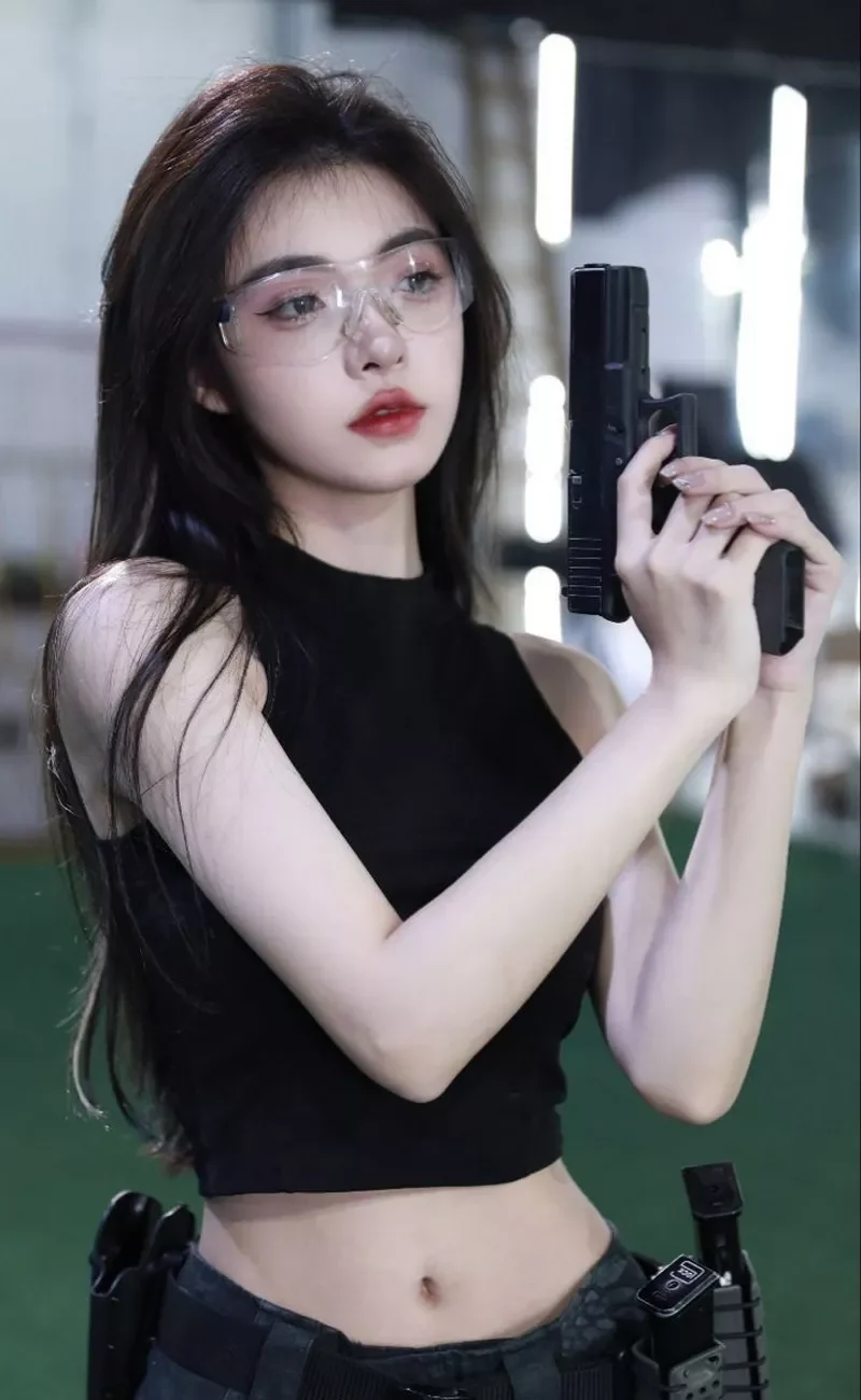 Gái Xinh Ngầu Pose Dáng Cool Girl Cực Thu Hút