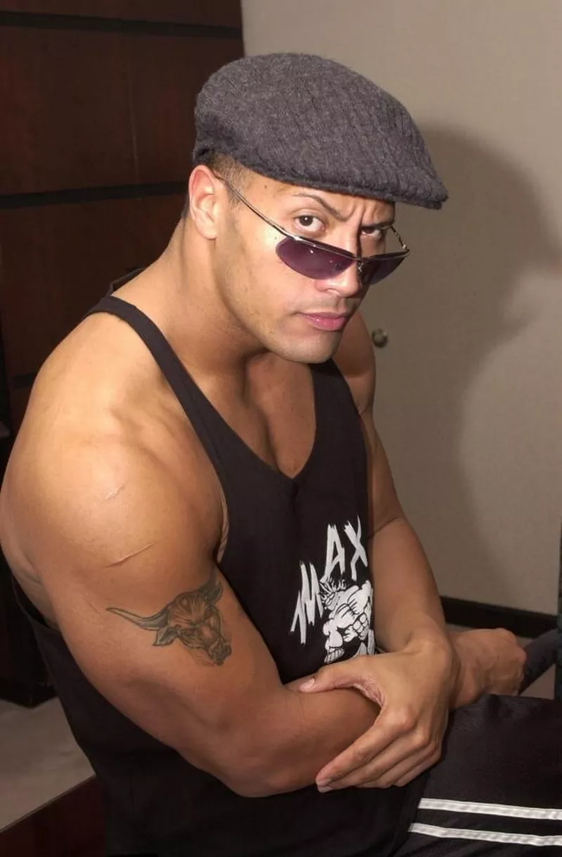 Meme The Rock Phù Hợp Mọi Tình Huống Hài Hước