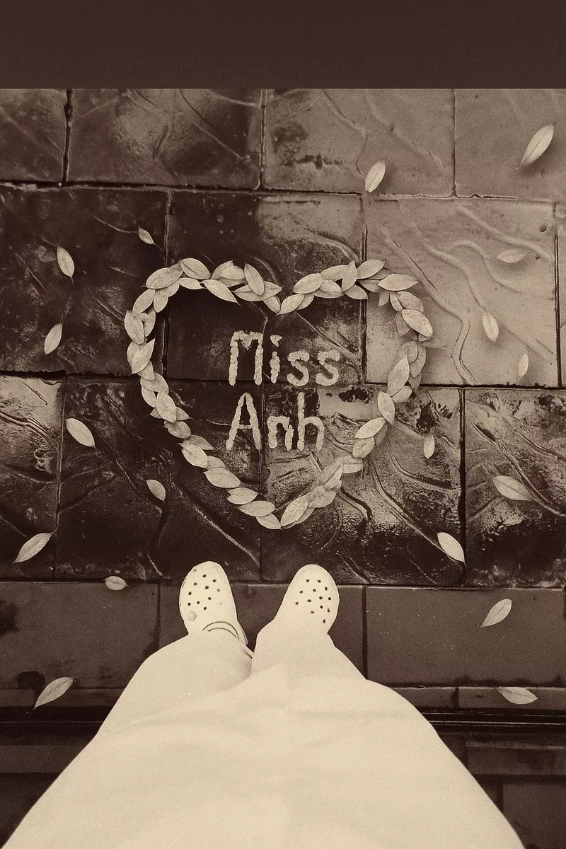 Avatar Buồn Nữ Cô Đơn Ngoài Trời Mưa