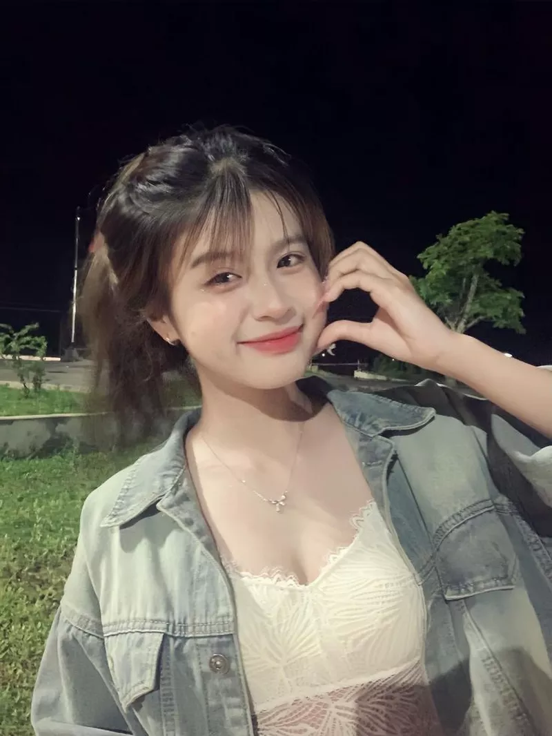 Ảnh Gái Xinh Cười Xinh Xắn Chuẩn Hot Girl Trend
