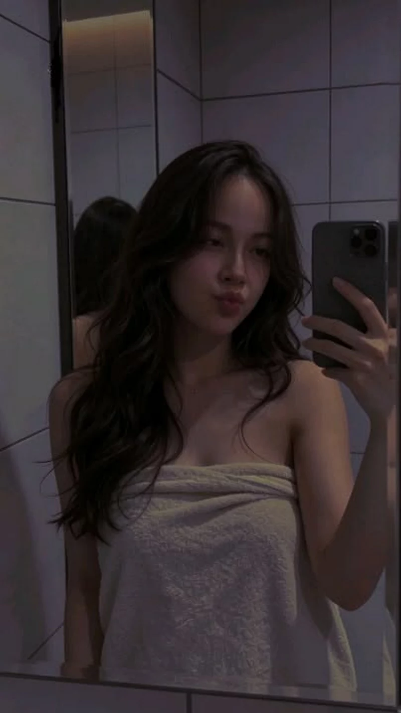 Ảnh Gái Xinh Tự Sướng Đẹp Nhẹ Nhàng