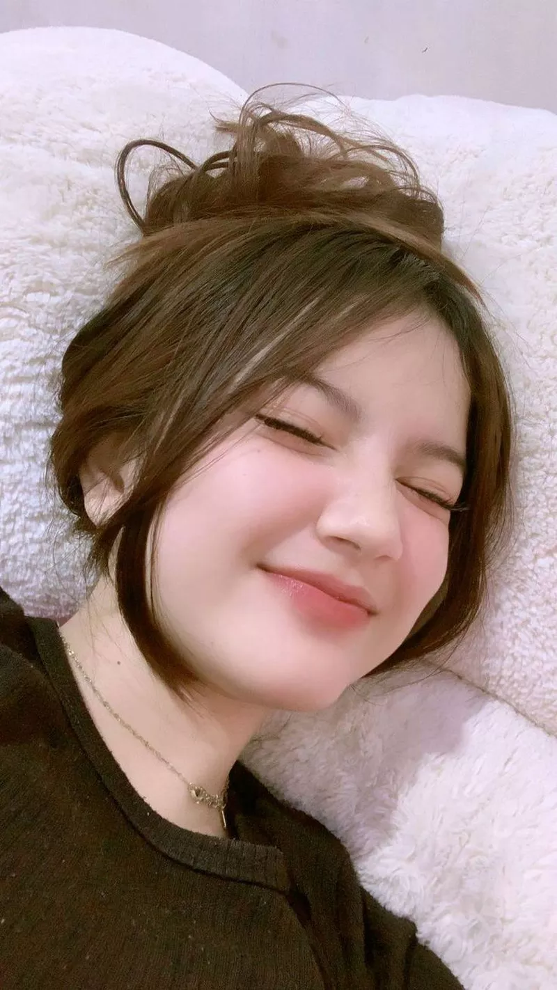 Gái Xinh Cười Xinh Lung Linh Gây Bão TikTok
