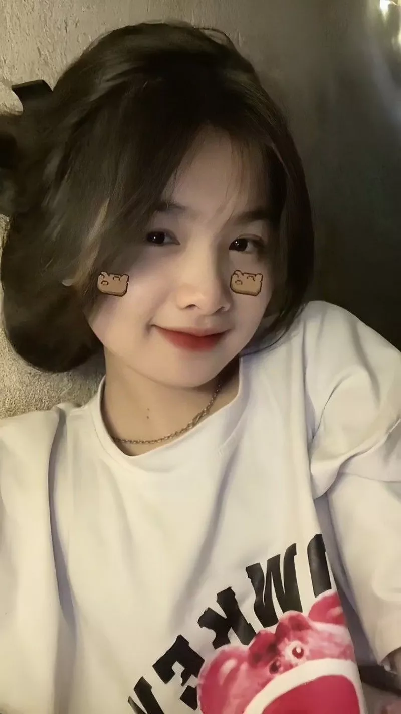 Nụ Cười Ngọt Ngào Của Gái Xinh Gây Sốt MXH