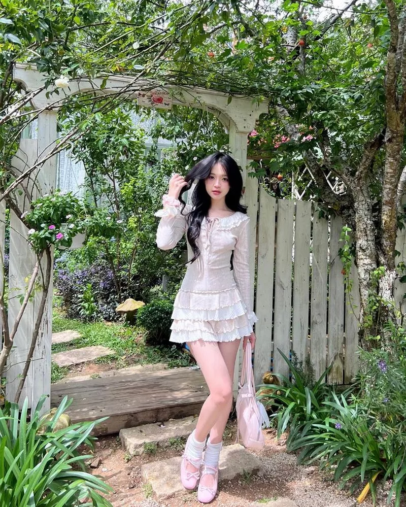 Bộ Ảnh Gái Xinh 2K8 Hot Nhất Hiện Nay