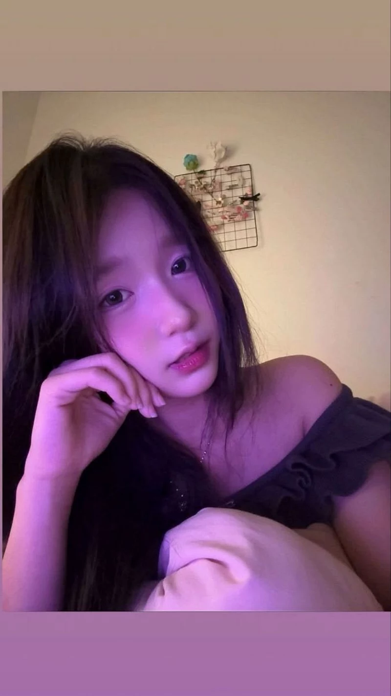 Gương Mặt Xinh Xắn Của Gái Xinh 2K8 Gây Sốt MXH