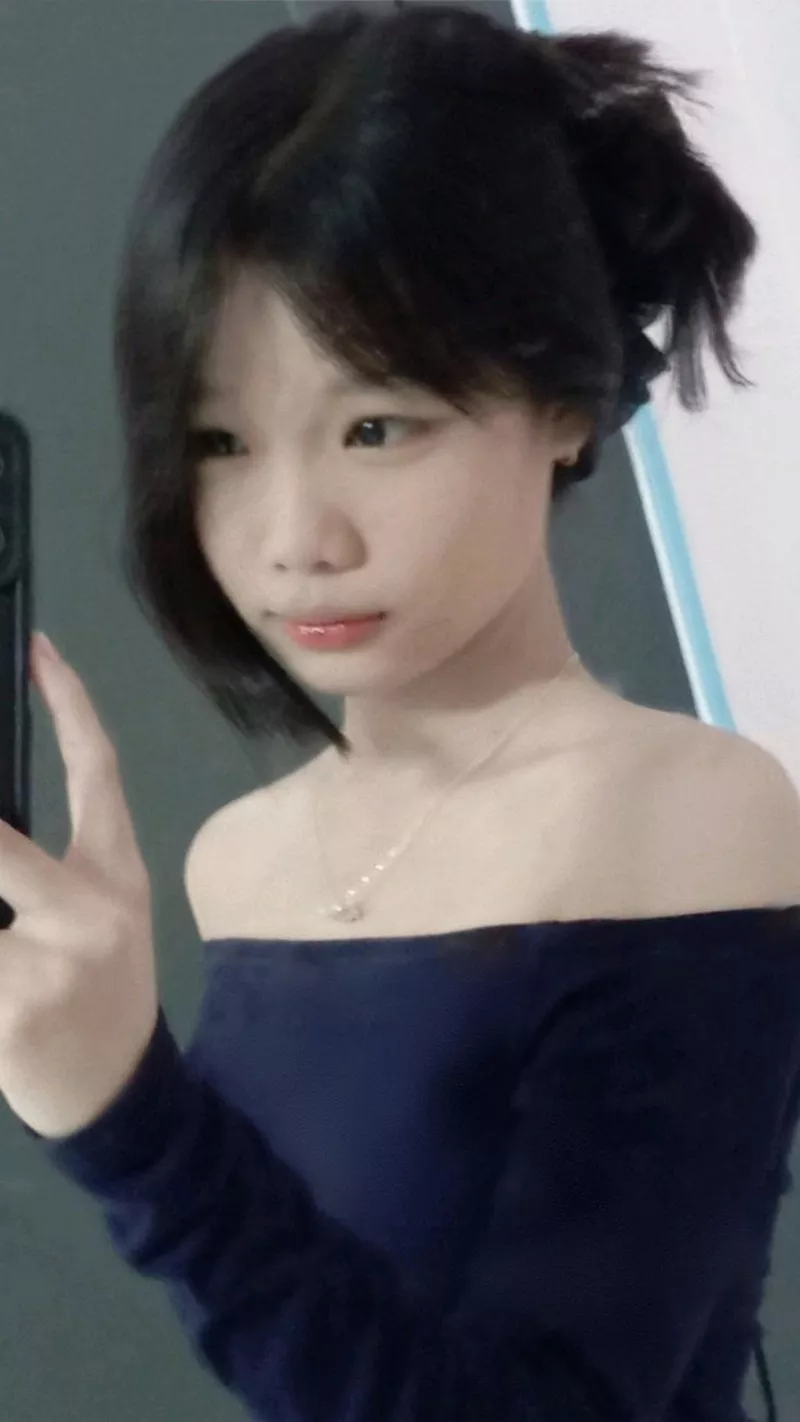 Hình Nền Gái Xinh 2K8 Đẹp Dành Cho Điện Thoại